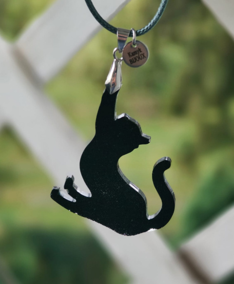 Kamykbijoux.pl – wisior, SUP, surf, naszyjnik Kamyk Bijoux, wisior Kamyk Bijoux, zawieszka z żywicy epoksydowej handmade Kamykbijoux.pl – wisior, SUP, surf, naszyjnik Kamyk Bijoux, wisior Kamyk Bijoux, zawieszka z żywicy epoksydowej handmade